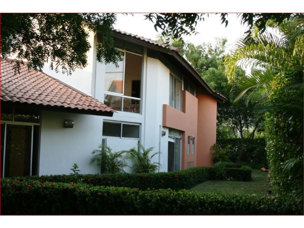 Vendo Casa km 13 via Melgar-Girardot+5 hab+370ms2