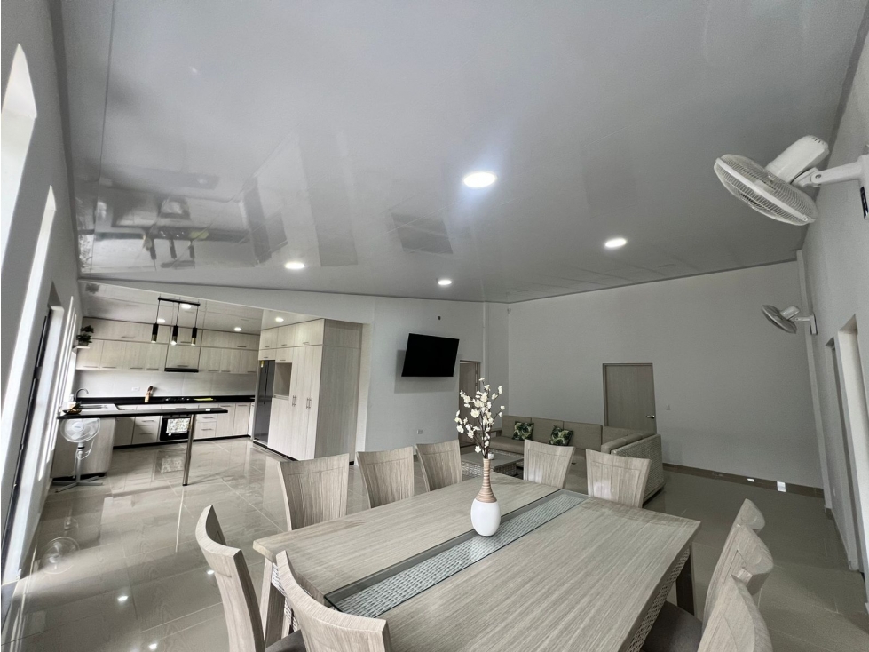 Vendo Casa Tocaima via Girardot+4 hab+casa axuliar 2 hab+pisc priv — foto 2