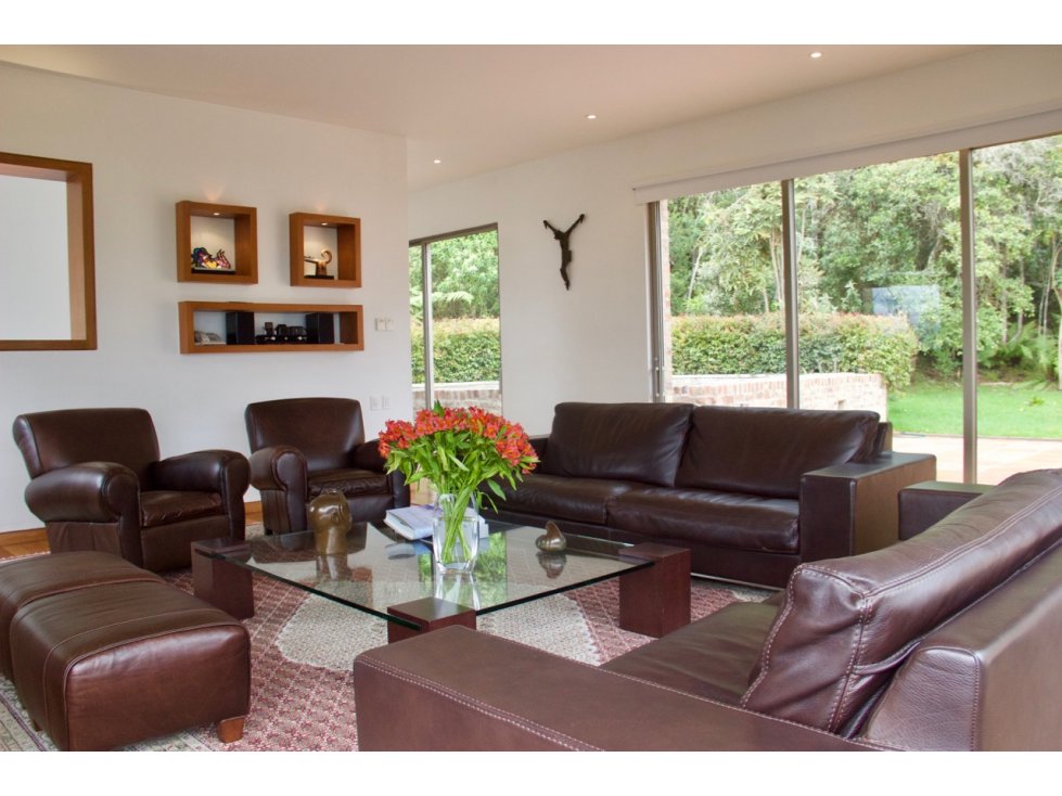 Vendo casa Portal de Fusca + 540 m2 + 3.500 m2 lote — foto 4