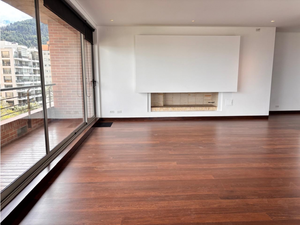 Arriendo apartamento Chico Reservado + vista + 3 hab — foto 3