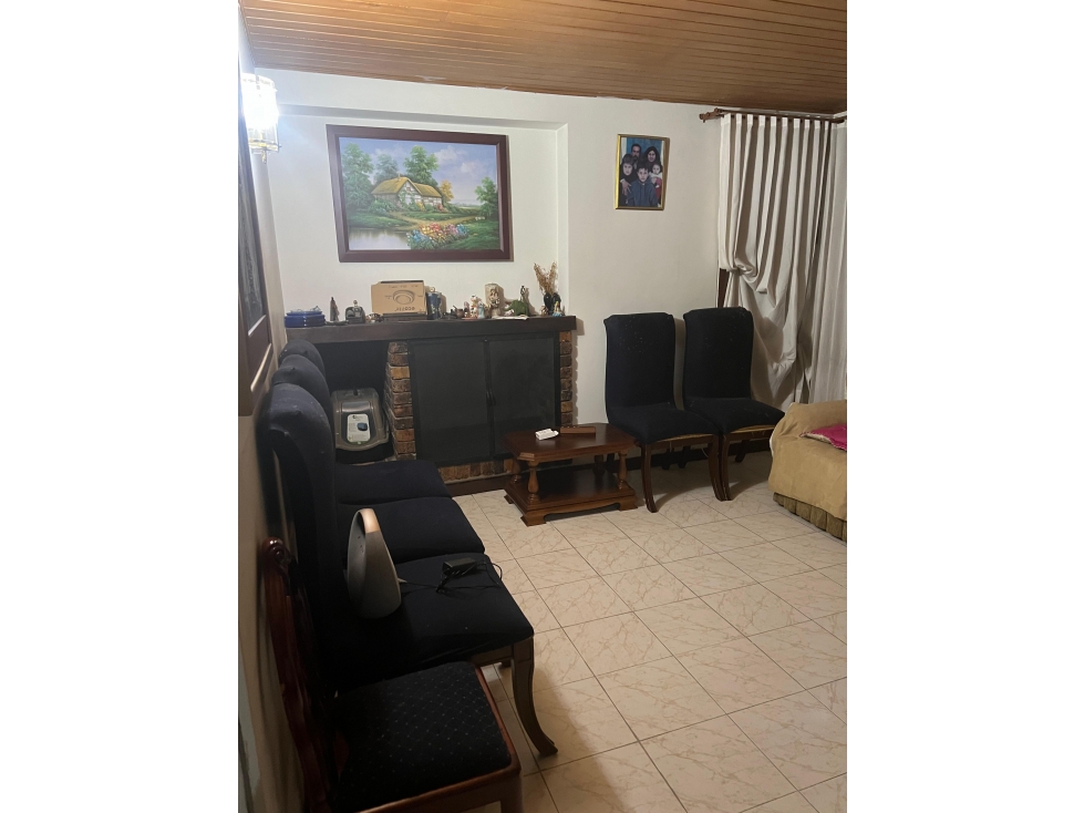 Vendo o Permuto casa lote Lisboa+5 hab+244m2 — foto 2