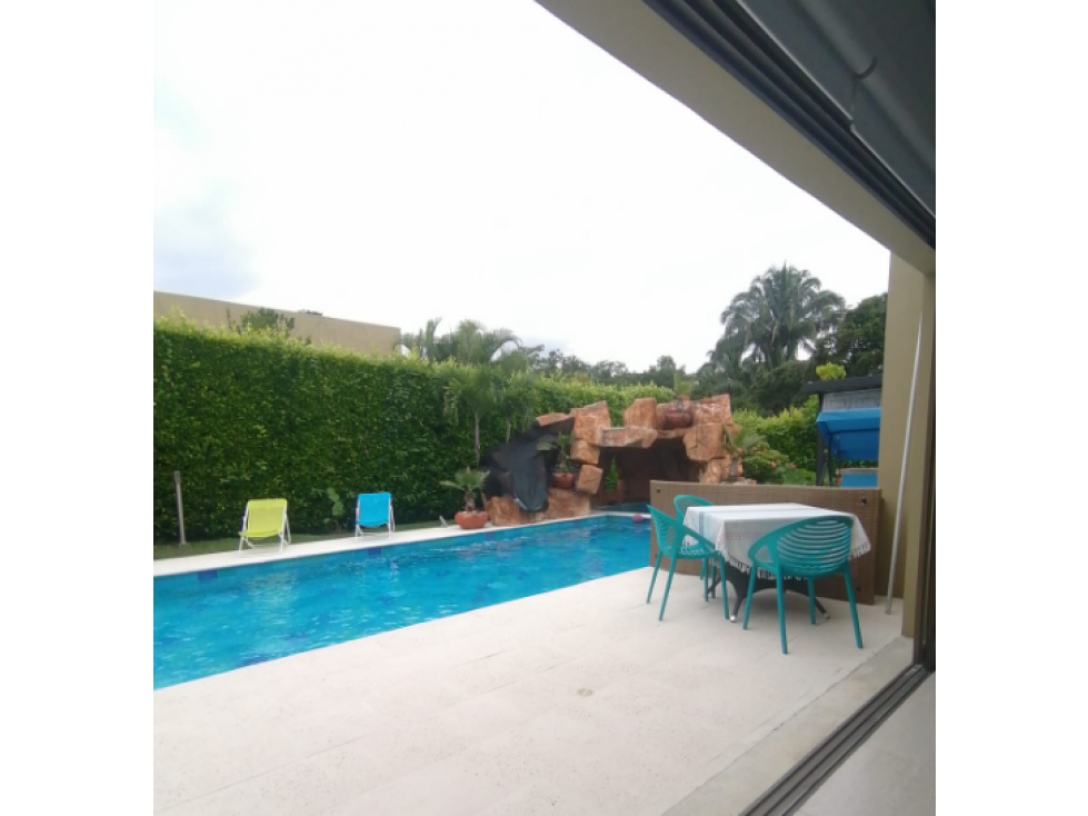 Vendo Casa A 3km Vía Principal Bogota-Anapoima+4 hab+pisc priv+350ms2 — foto 2
