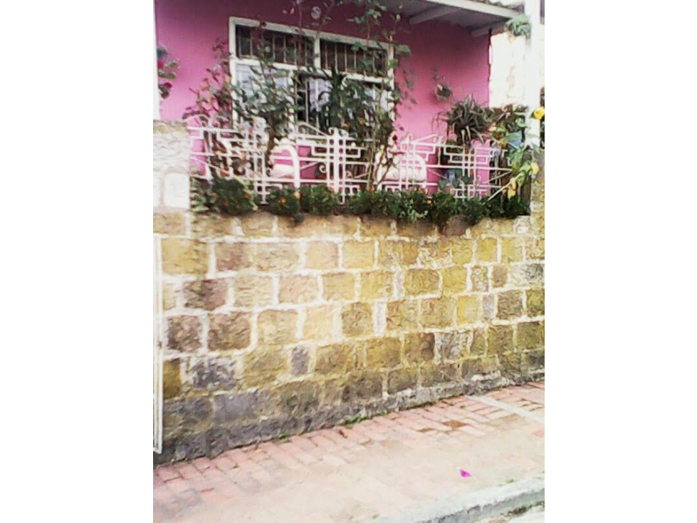 Vendo Casa Granada Cund/marca barrio maracaibo+4 hab+110ms2 — foto 2