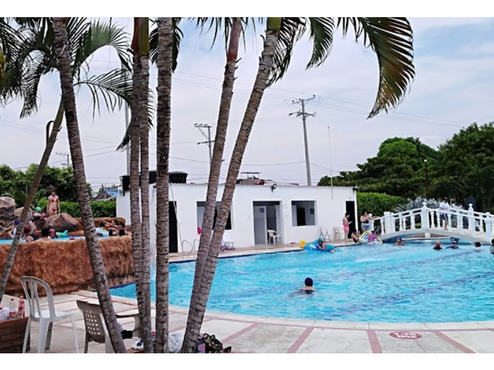 Vendo o Permuto casa Flandes + 104mt2 + 2 pisos