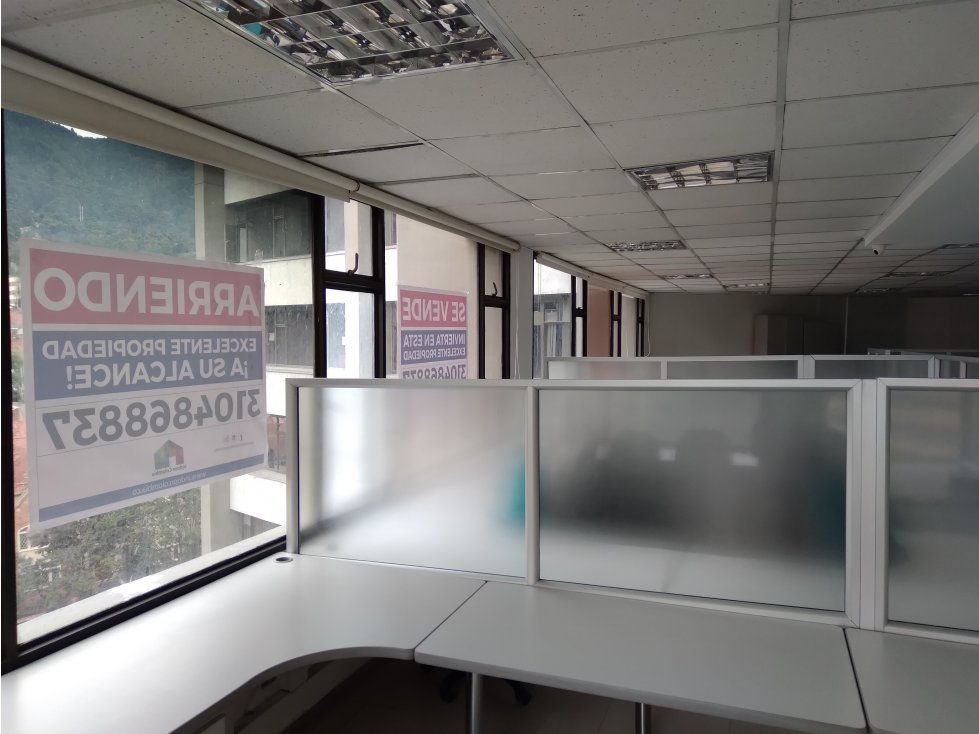 Arriendo oficina de 211 m2 amoblada en zona de Parque Nacional — foto 6
