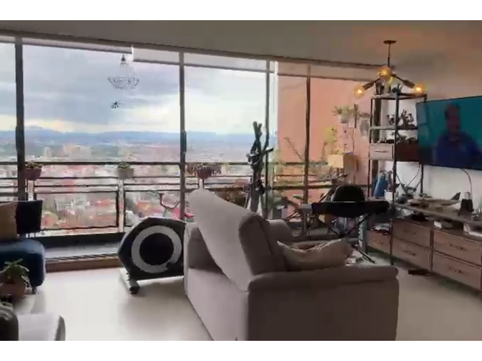 Vendo apto Chapinero Alto + 176mt2 + 3 alcobas + piscina