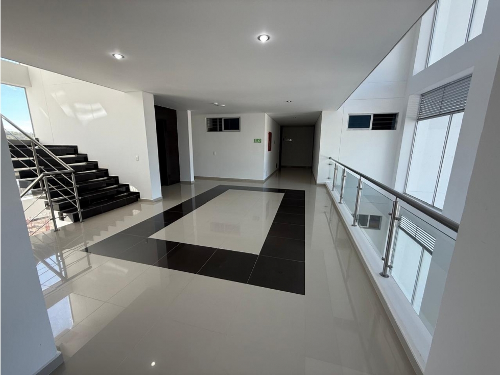 Arriendo Apto Girardot Amoblado+3 pisc( una olimpic) — foto 3