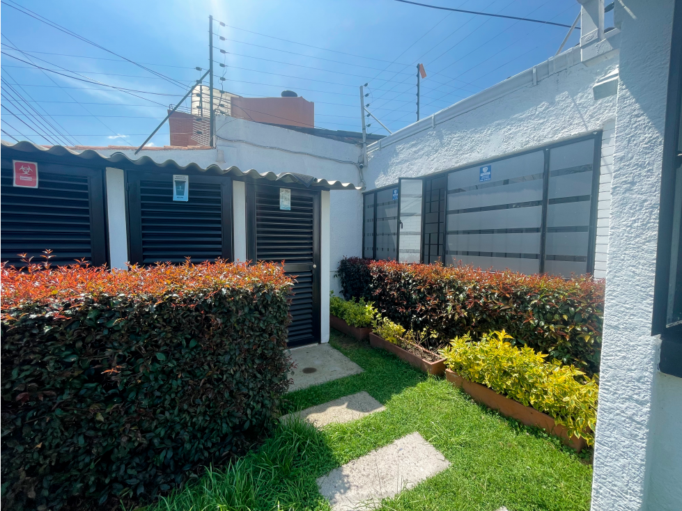 Se vende casa rentando con uso institucional en las Villas en Bogotá — foto 4