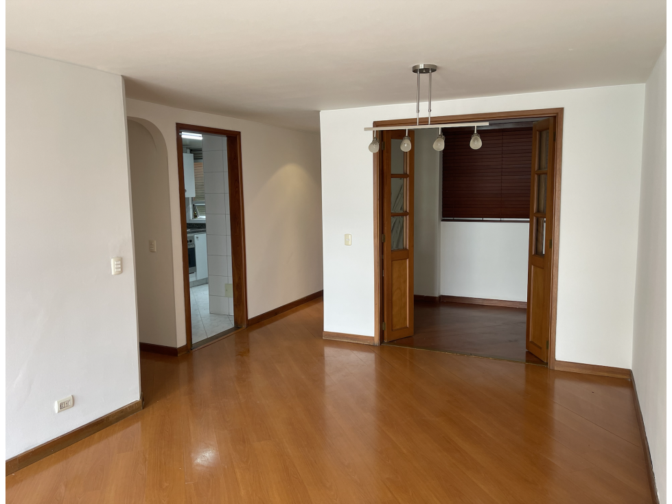 Arriendo apartamento en Batan 3hab + estudio Bogotá