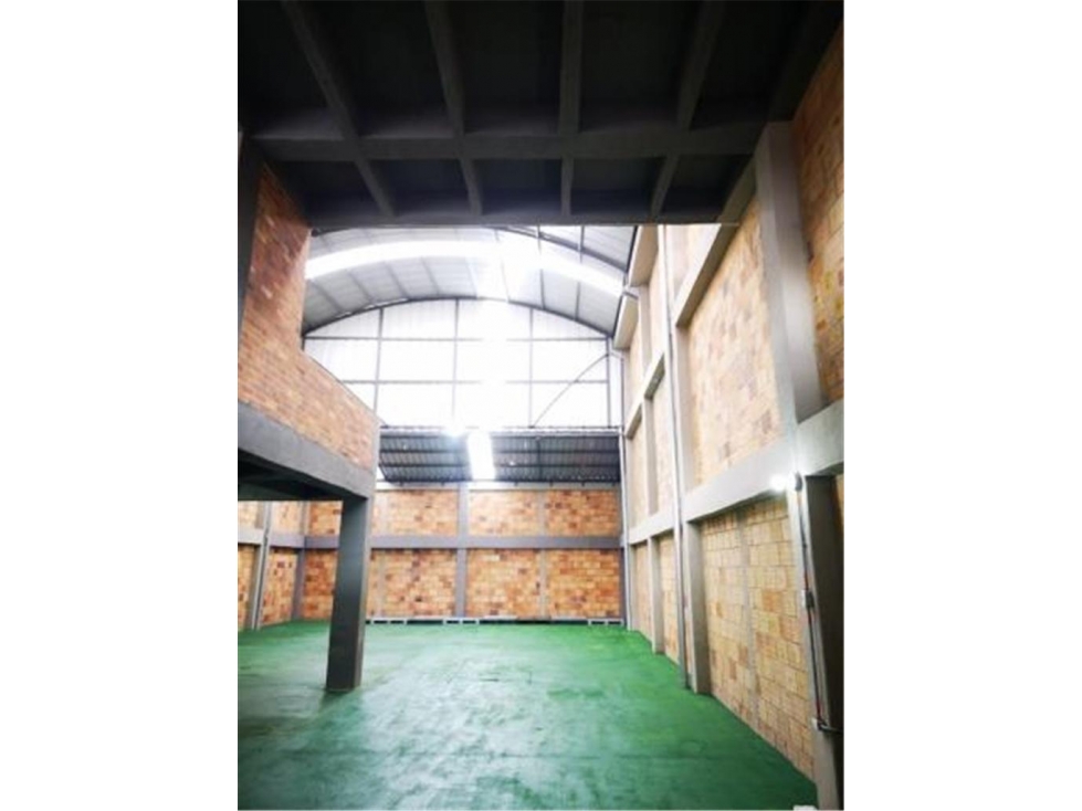 Vendo bodega Fontibón+460m2 - 4