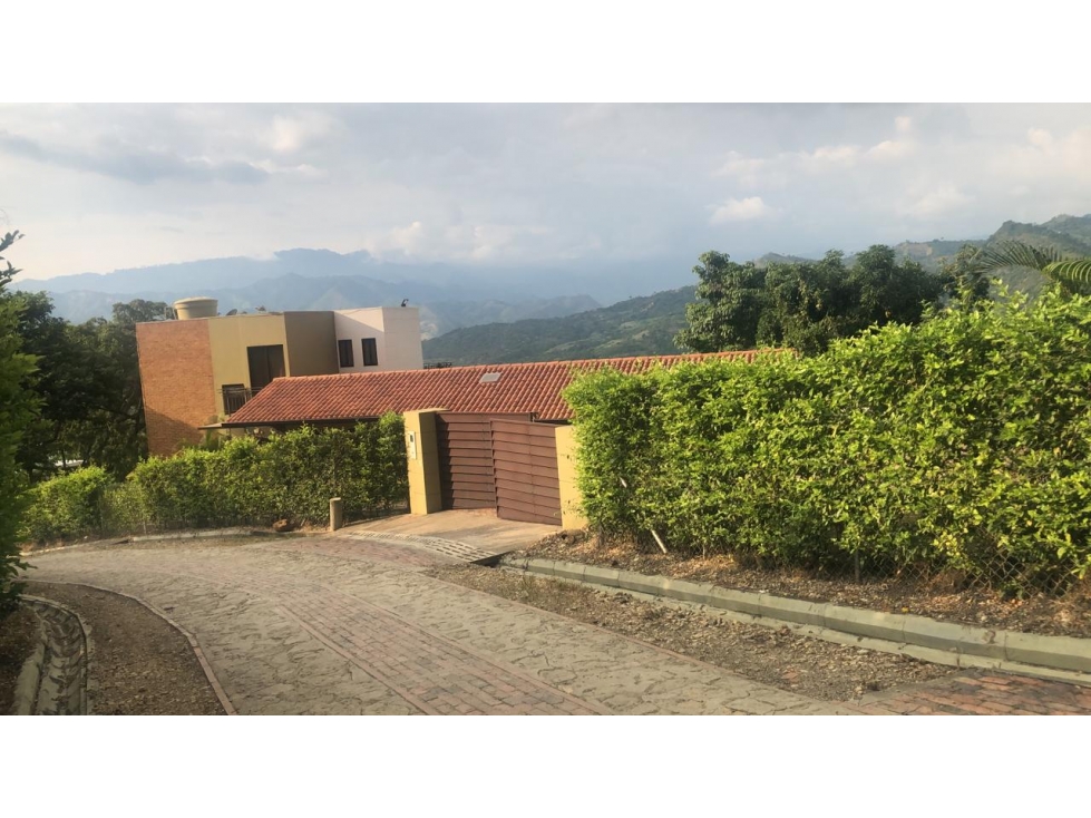 Vendo Casa la Mesa/vacacionar+15 mnts del pueblo+4 hab+6 hab 500ms2 — foto 4