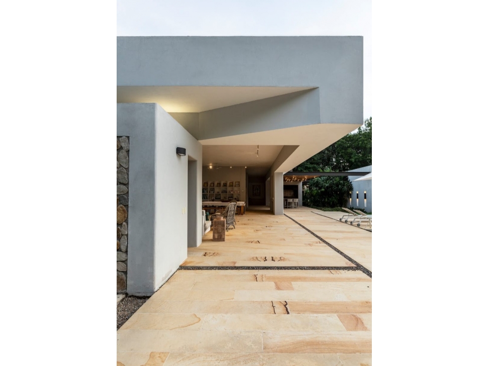 Vendo Casa Girardot+527 ms2+ pisc priv — foto 4