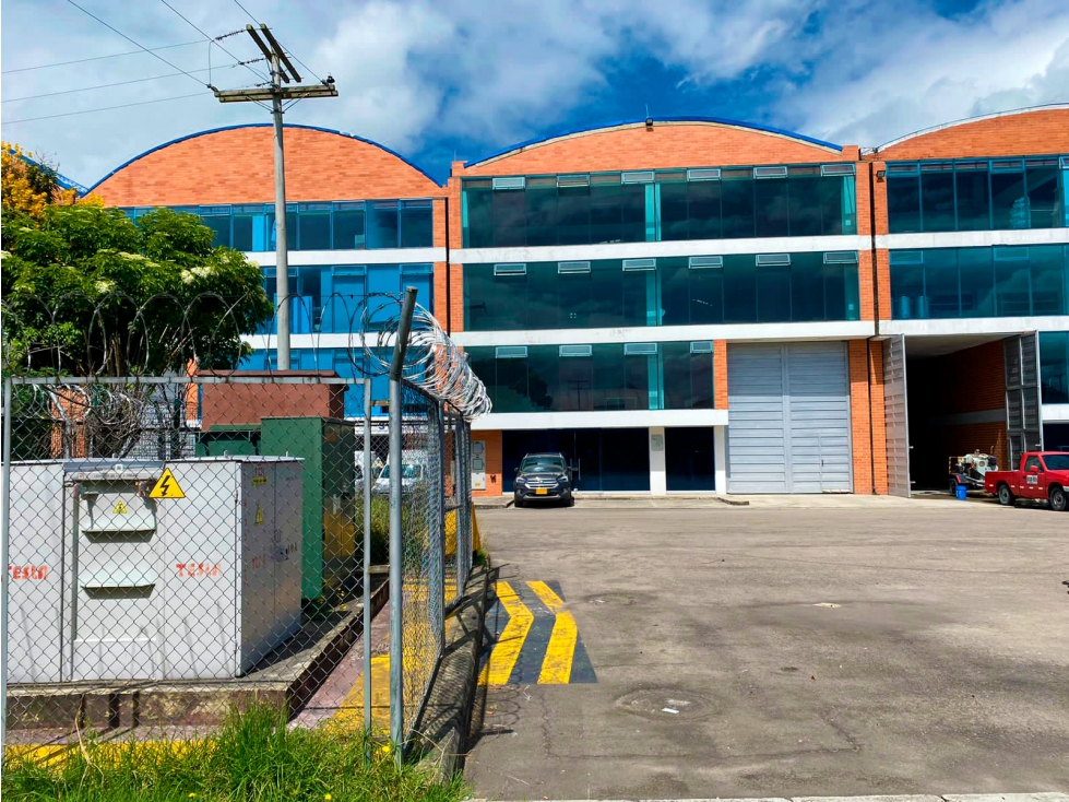 Se venden magníficos lotes en parque industrial Siberia - 3