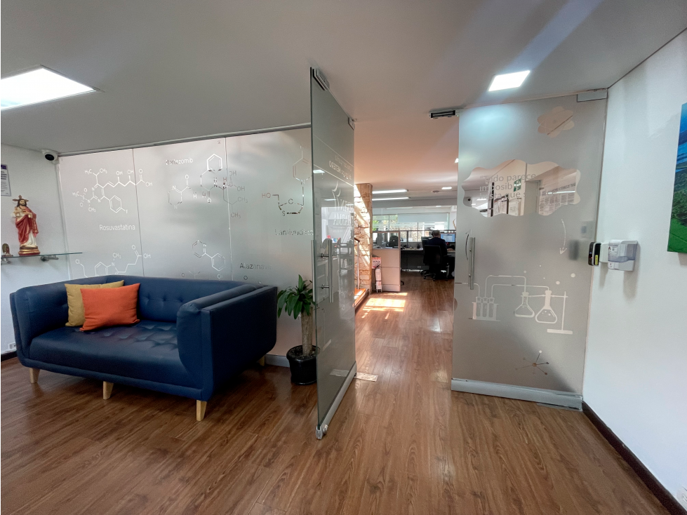 Se vende casa comercial rentando en Pasadena en Bogotá — foto 2