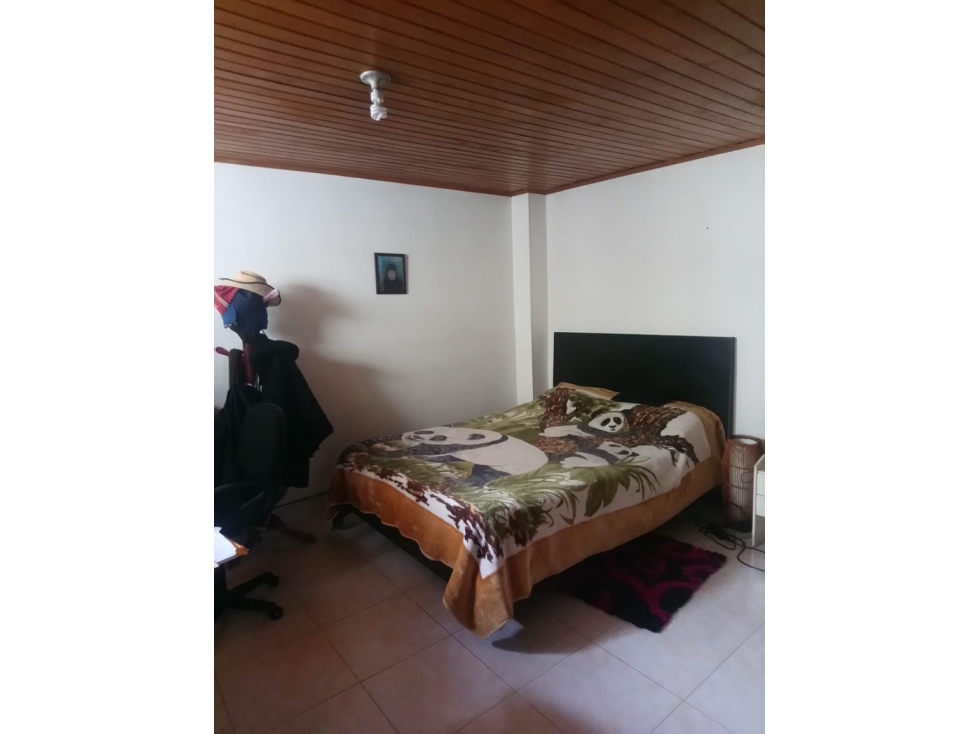 Vendo o Permuto casa lote Lisboa+5 hab+244m2 — foto 5