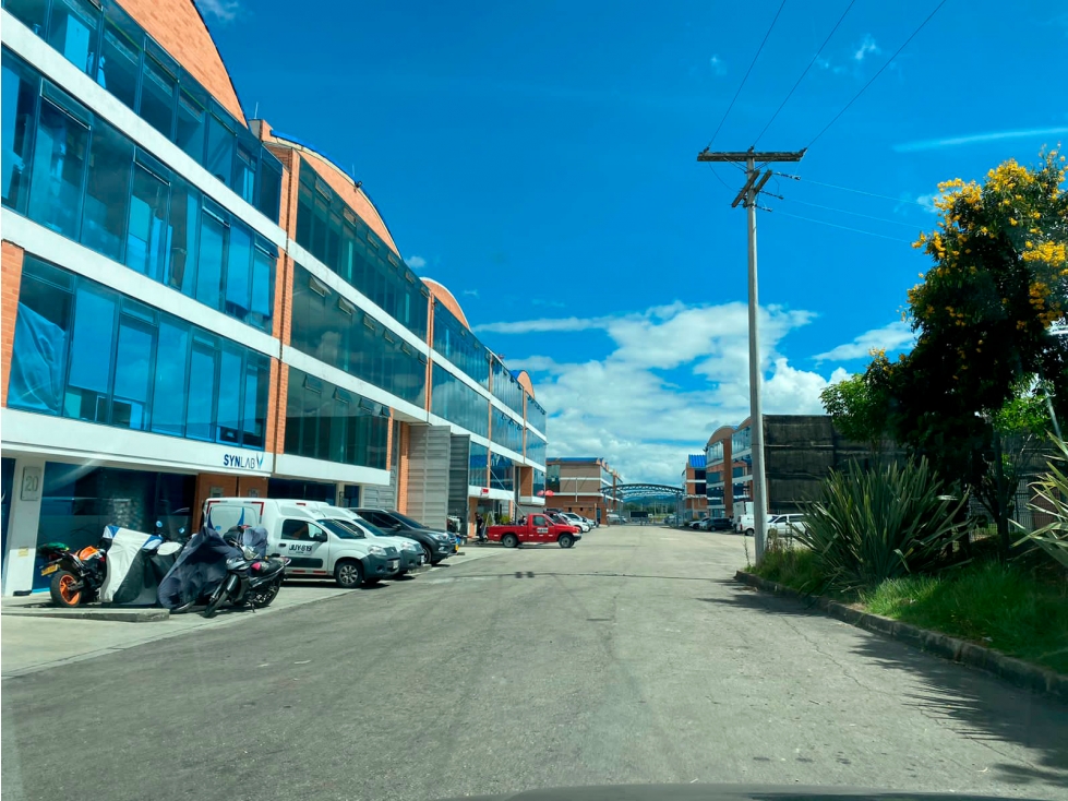 Se venden magníficos lotes en parque industrial Siberia - 2