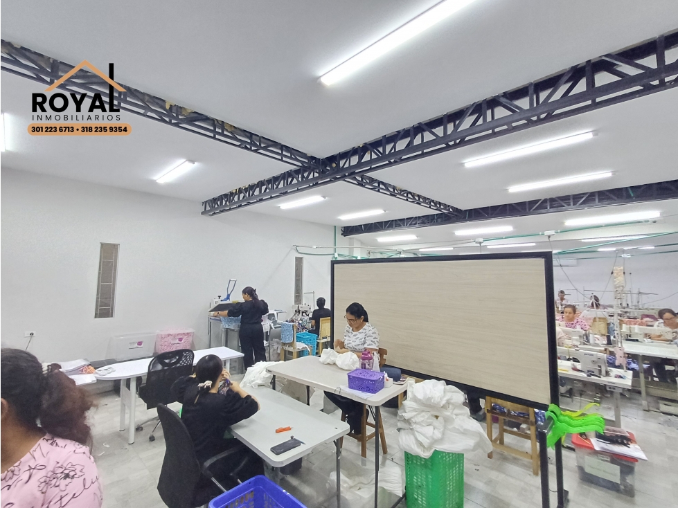 BARRIO MONTES BARRANQUILLA COLOMBIA VENTA BODEGA 212 M2 LOTE 218 M2