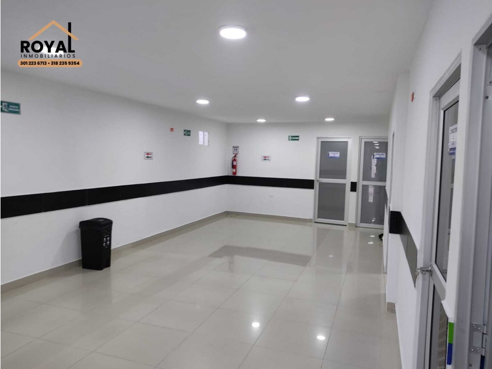 RECREO BARRANQUILLA CONSULTORIOS CENTRO MEDICO IPS EPS 374 M2 — foto 4