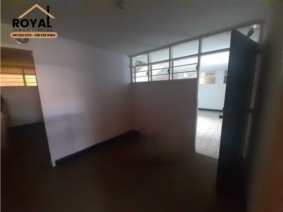 CENTRO ROSARIO BARRANQUILLA COLOMBIA VENTA EDIFICIO 3 PISOS - 2