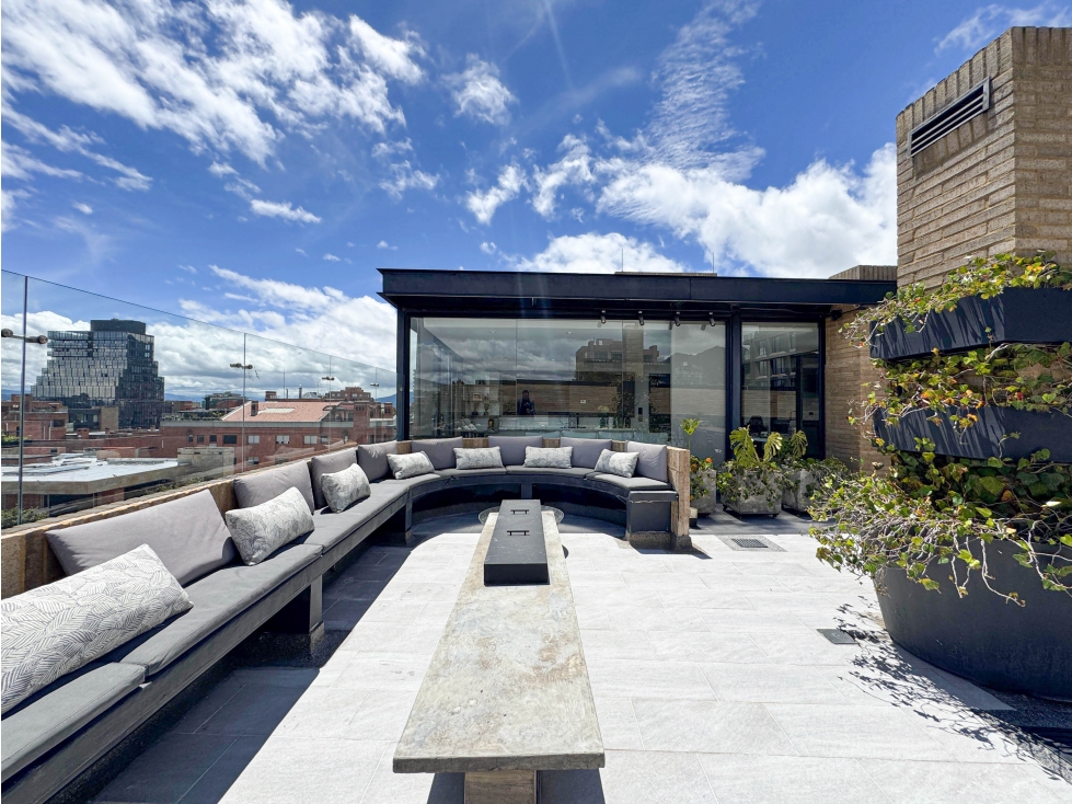 Penthouse con terraza para venta en chico museo