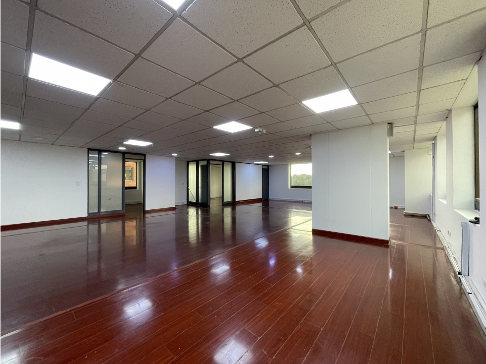 Venta o Arriendo Oficina en Chicó - 4