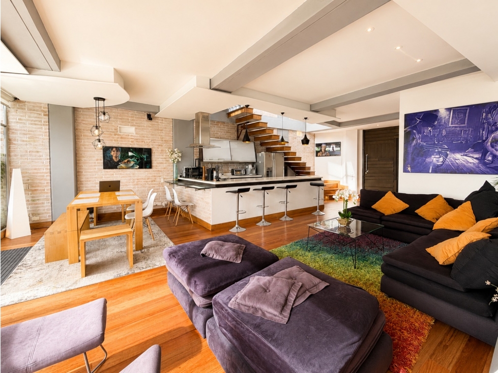 Espectacular triplex con terraza en Rosales para venta y arriendo — foto 3
