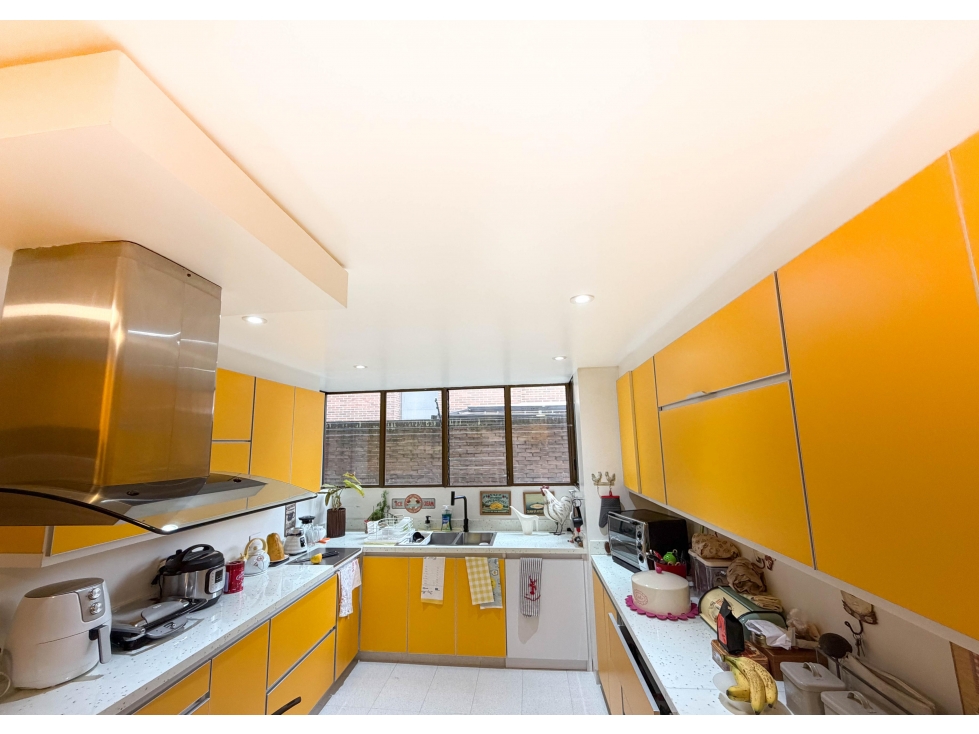 Apartamento en venta en La Cabrera con amplia terraza — foto 5