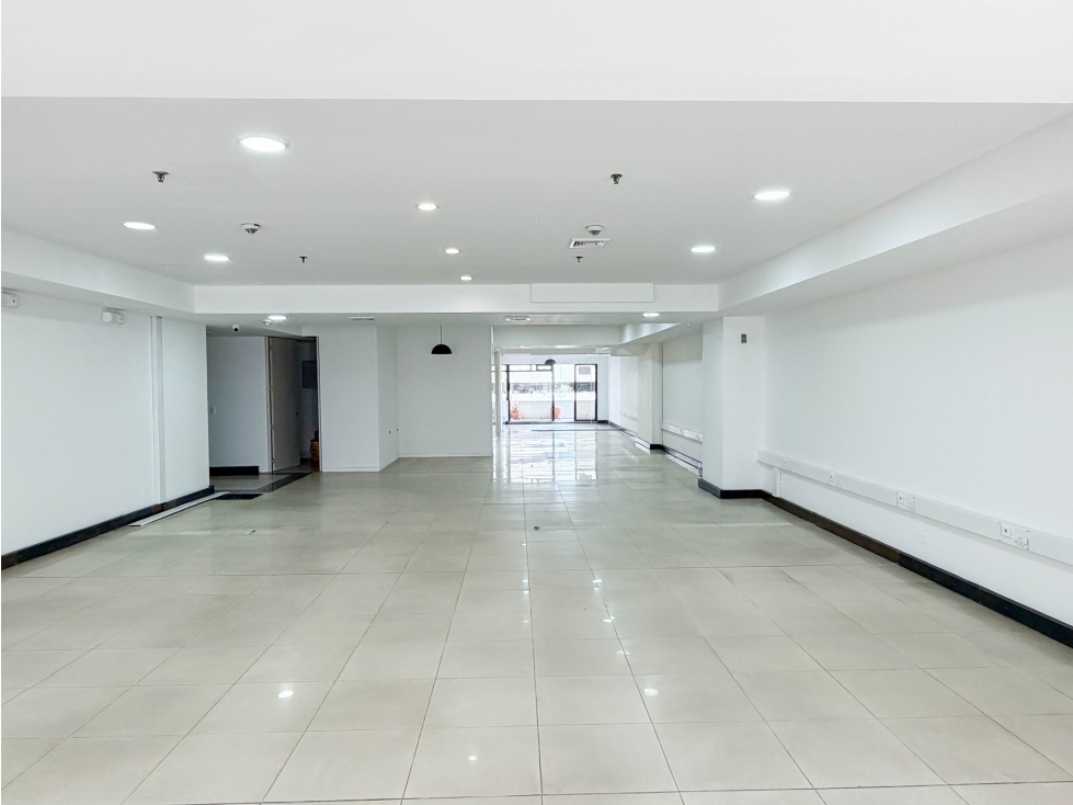Oficina para arriendo en chico world trade center — foto 2