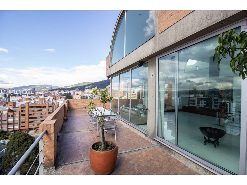 Venta PH Duplex más terraza en Santa Barbara — foto 3