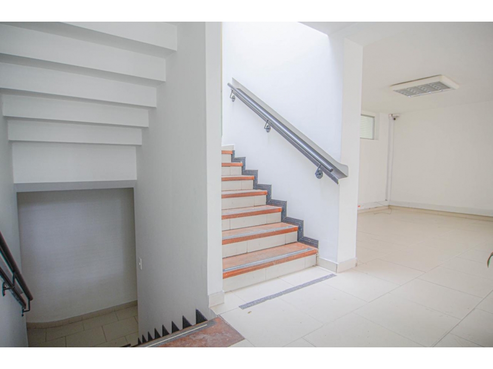 Se arrienda casa en La Castellana para uso comercial (Oficinas) — foto 4