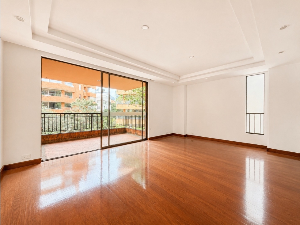 Arriendo apartamento de 320 m² en La Cabrera — foto 6