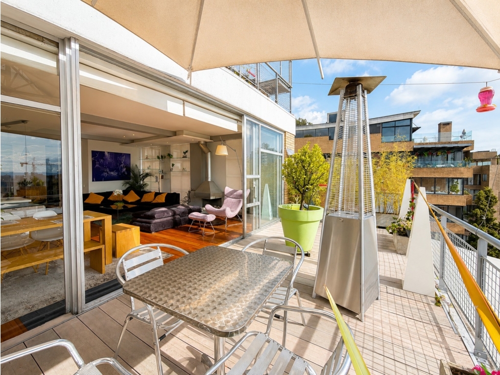 Espectacular triplex con terraza en Rosales para venta y arriendo — foto 6