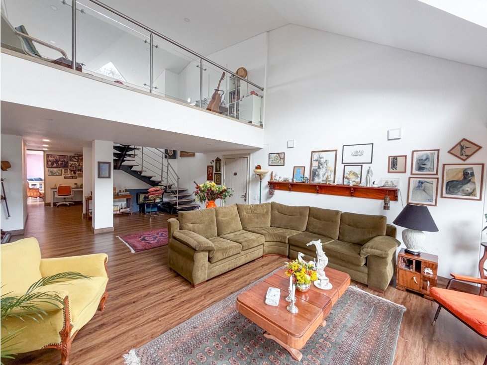 Penthouse con terraza para venta y arriendo en el parkway