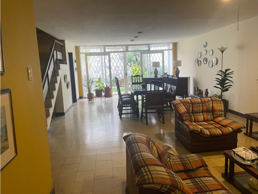 Se Vende Casa + Aparta estudio en San Vicente — foto 2