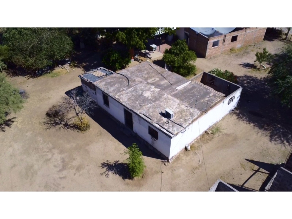 SE VENDE CASA EQUIPADA EN ESQUINA EN EL PALO VERDE DE UNA PLANTA - 2