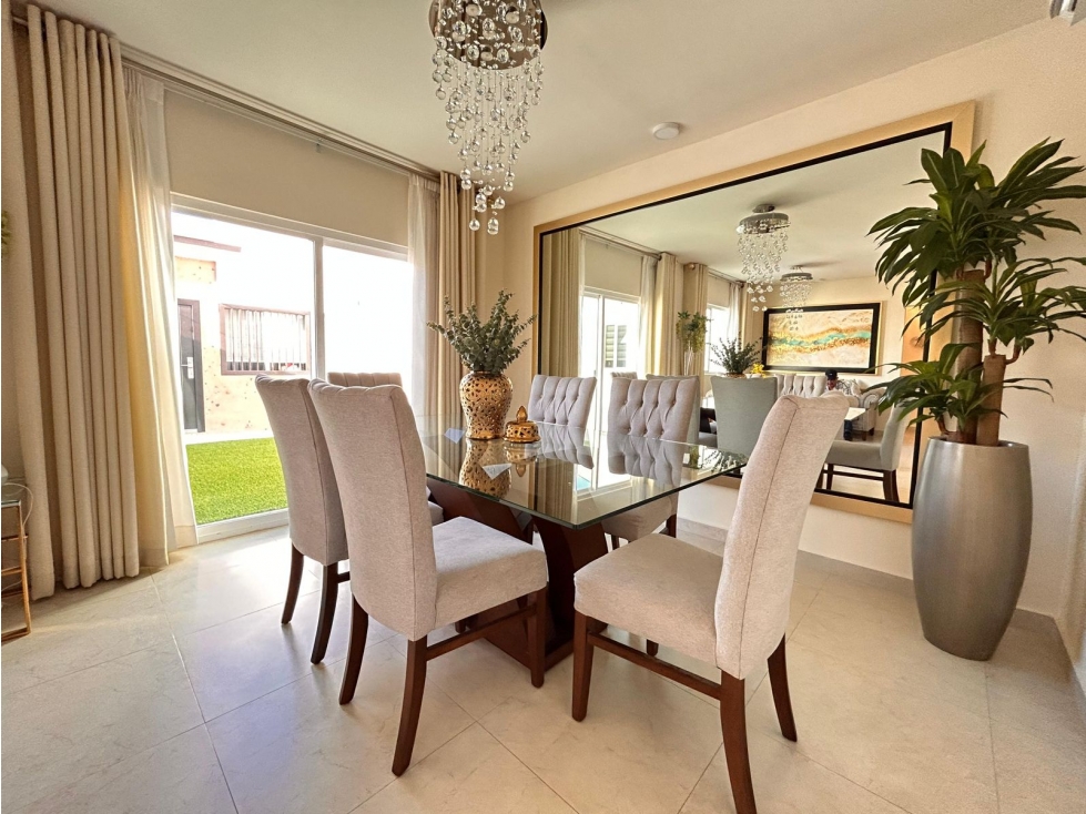 SE VENDE CASA DE UNA PLANTA DEN LA CORUÑA RESIDENCIAL — foto 2