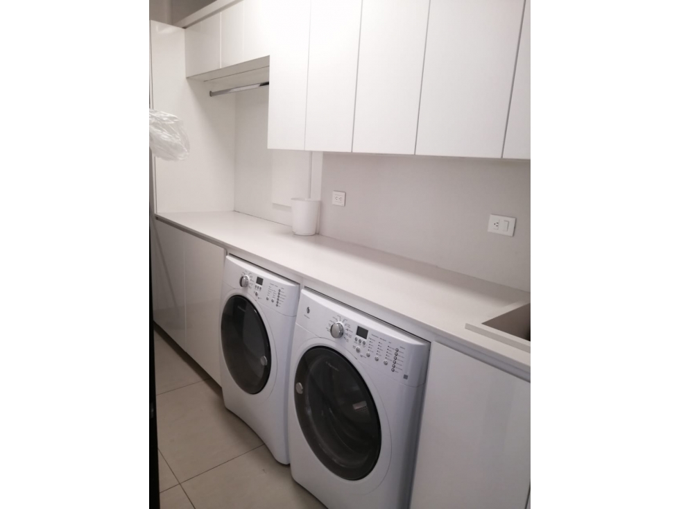 SE VENDE CASA SUPER EQUIPADA EN LOS SANTOS RESIDENCIAL - 4