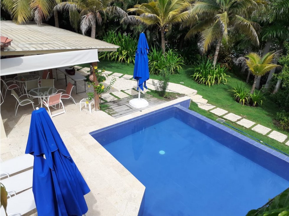 En Cartagena VENDO casa campestre en condominio en Isla de Baru