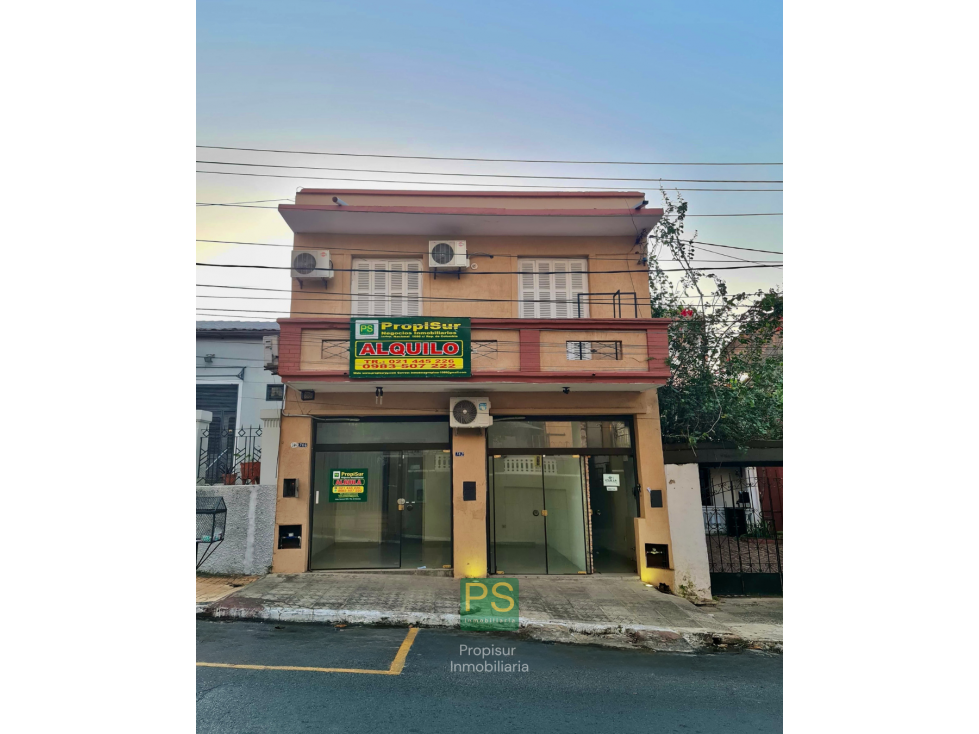 AMPLIA CASA EN VENTA EN ASUNCIÓN — foto 3