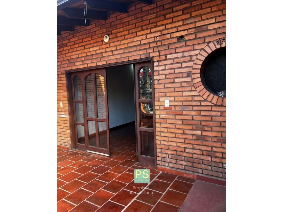 CASA EN ALQUILER - SAN LORENZO - 3