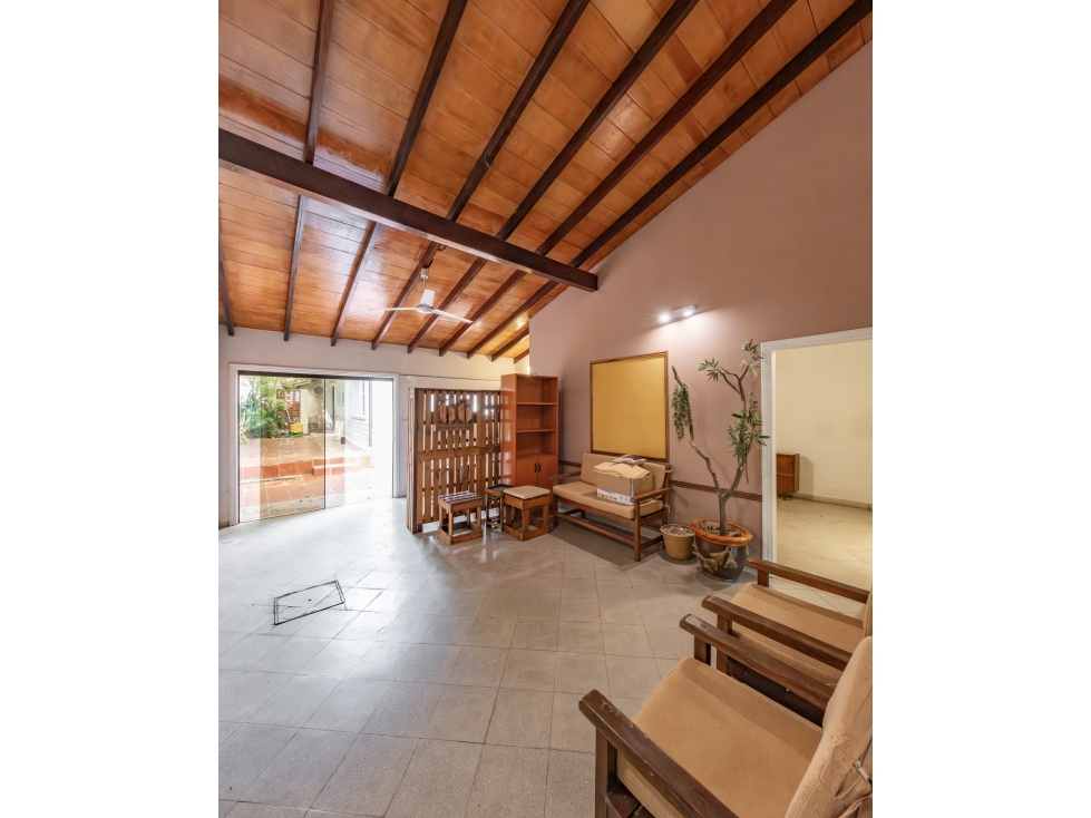 CASA EN ALQUILER - SAJONIA — foto 3
