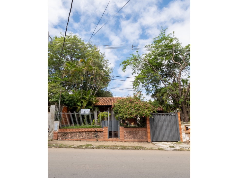 CASA EN ALQUILER - SAJONIA — foto 2