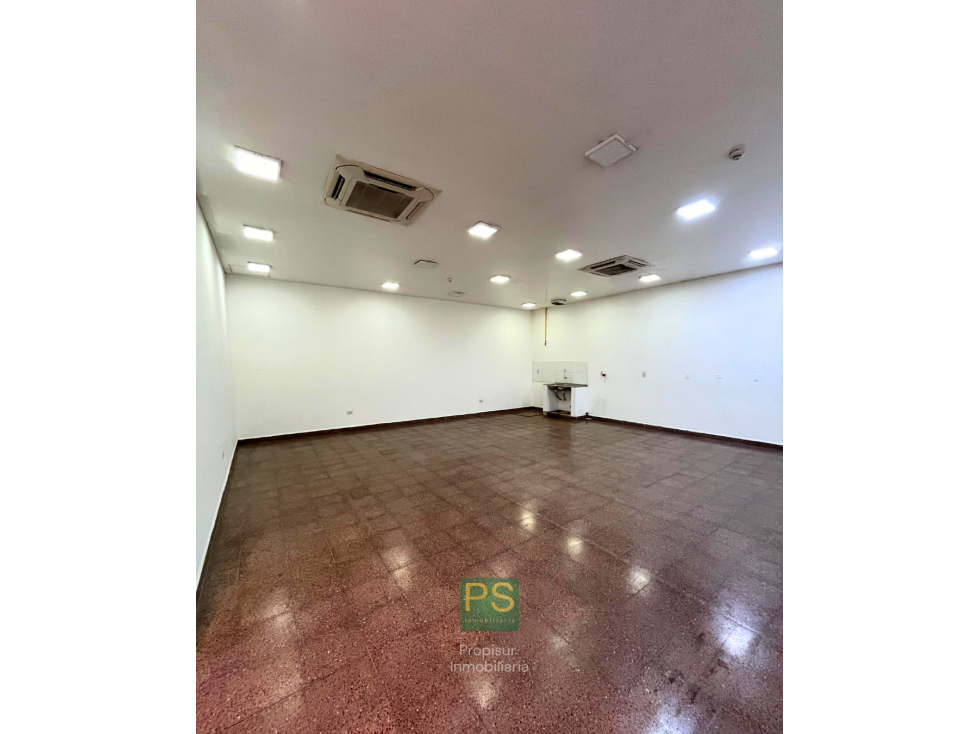 HERMOSO SALON EN SAN LORENZO — foto 2
