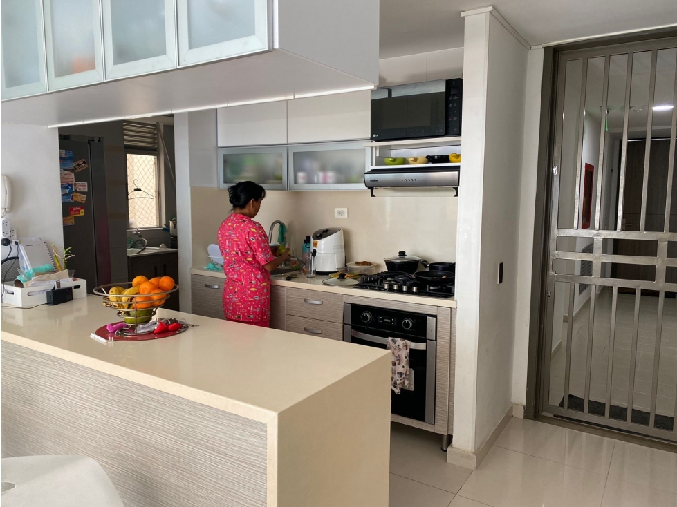 APARTAMENTO EN SORRENTO MIRAMAR — foto 4