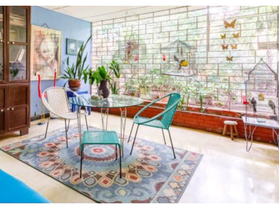 CASA CON UNA HISTORIA DE AMOR
