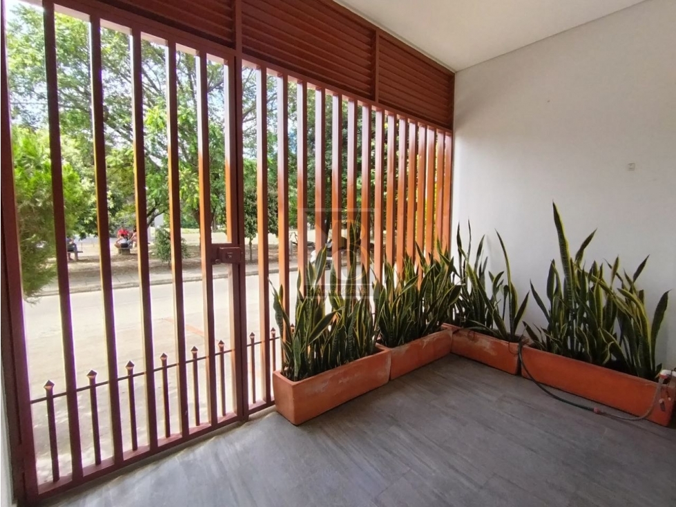 SE VENDE ESPECTACULAR CASA DE 4 PISOS BARRIO CATALUÑA — foto 4