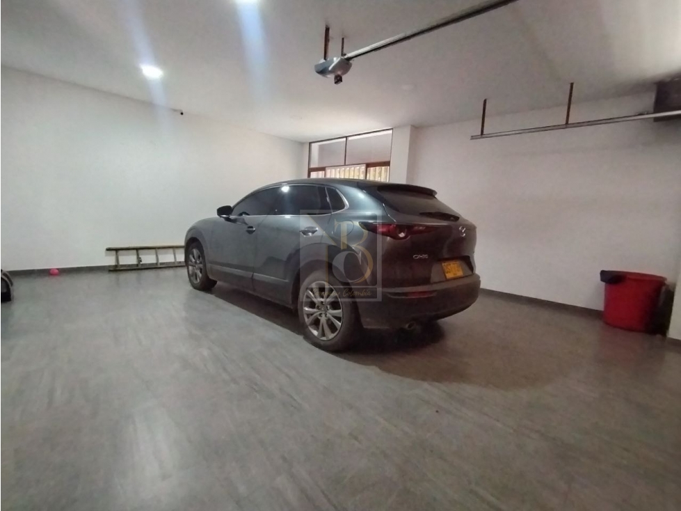 SE VENDE ESPECTACULAR CASA DE 4 PISOS BARRIO CATALUÑA — foto 6