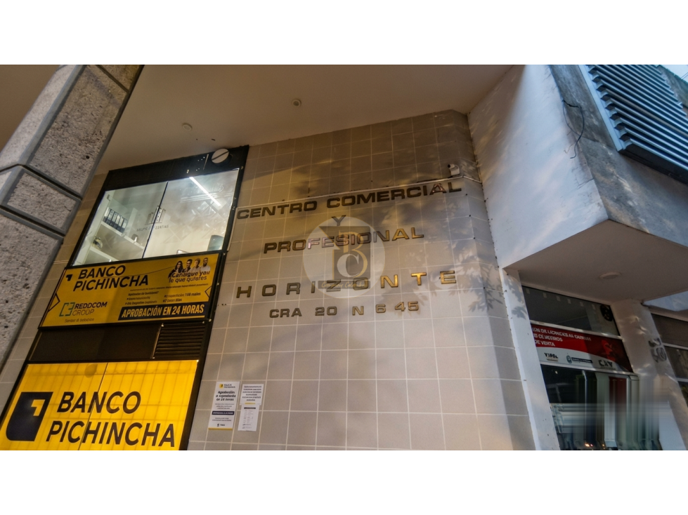 ARRIENDA OFICINA EN CENTRO COMERCIAL HORIZONTE - 1