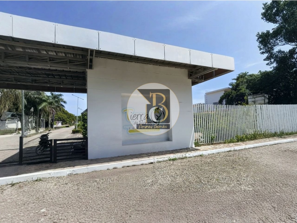 LOTE EN VENTA CONJUNTO PRIVADO TIERRA DE FLORES — foto 2