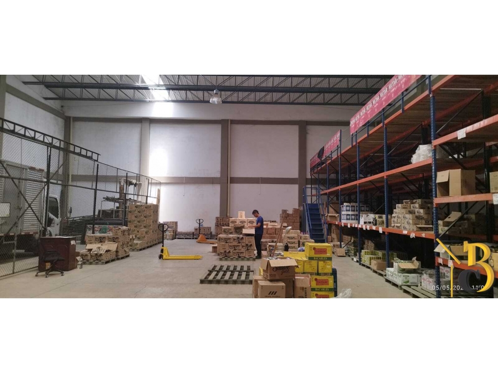 SE VENDE y ARRIENDA BODEGA PARA COMERCIALIZADORA EN YOPAL - 6